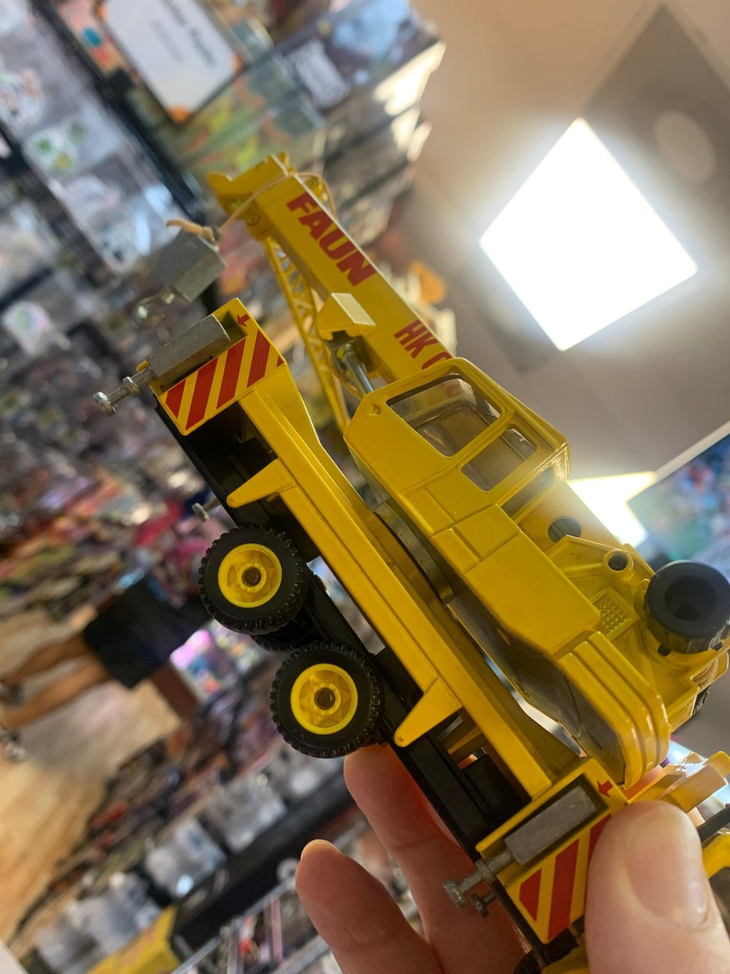 Caterpillar Mercedes SK Faun Telescopic Crane 1/55 Scale ( Vintage SIKO, CAT) product image 10, provided for visual