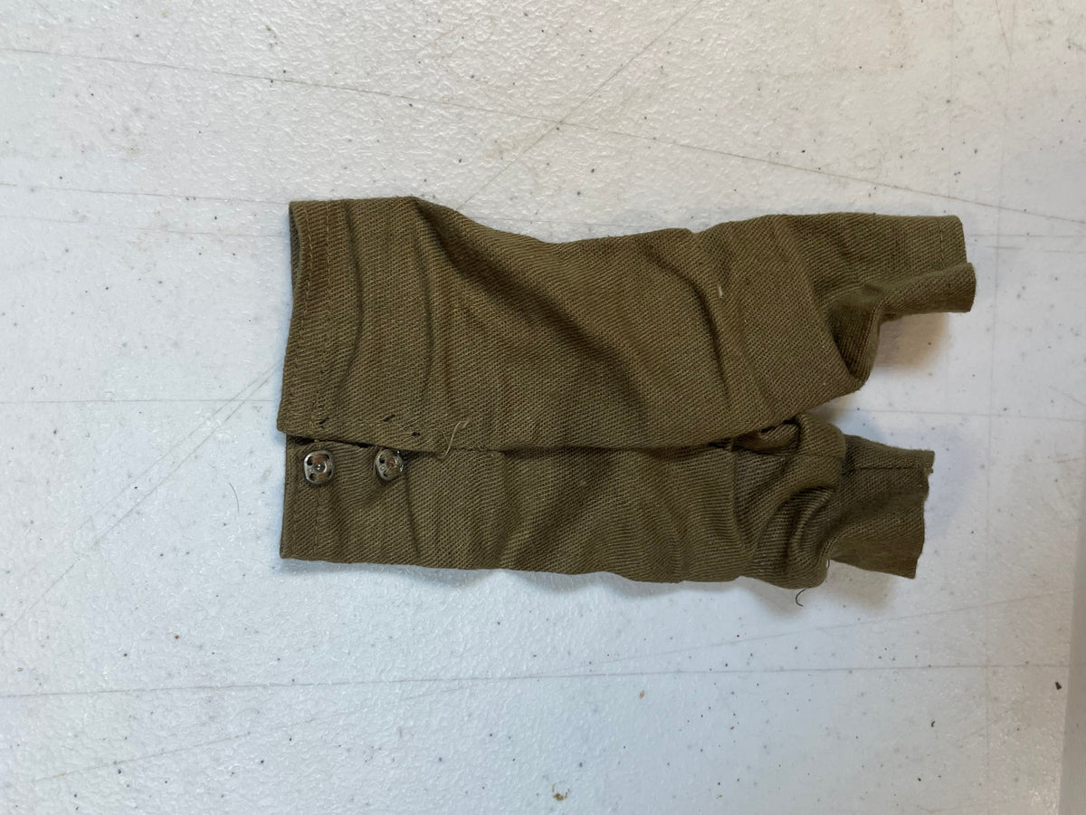 Action Marine with Foot Locker (Vintage 12” GI Joe, Hasbro) **Original** product image 8, provided for visual reference and