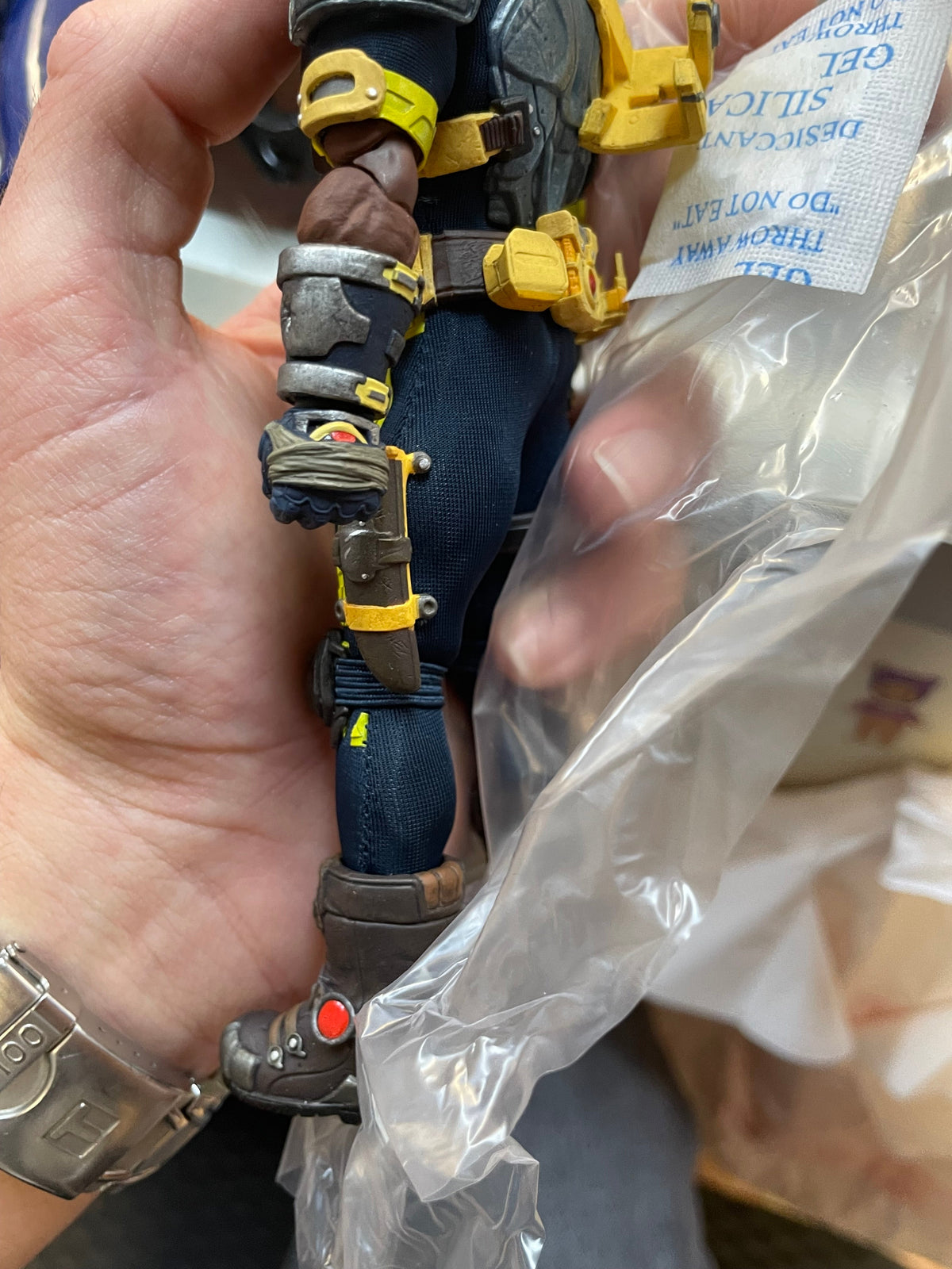 Bishop The Last X-Man One:12 (Marvel, X-Men, Mezco) NEW/OPEN BOX product image 6, provided for visual reference and product