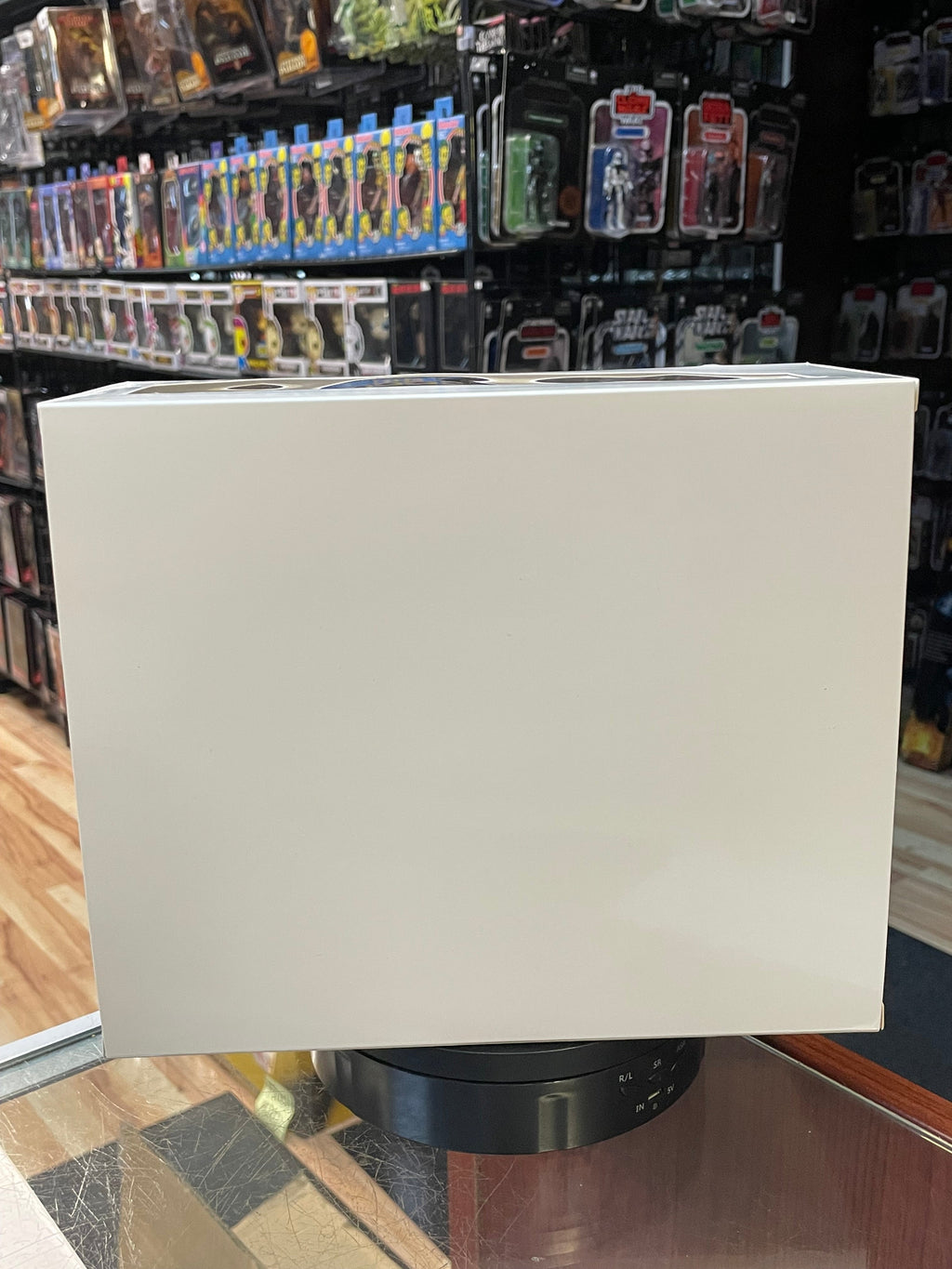 Ice (Last Of The Seekers, Riot Toys, Riot Press, Ramen Toy) SEALED product image 3, provided for visual reference and