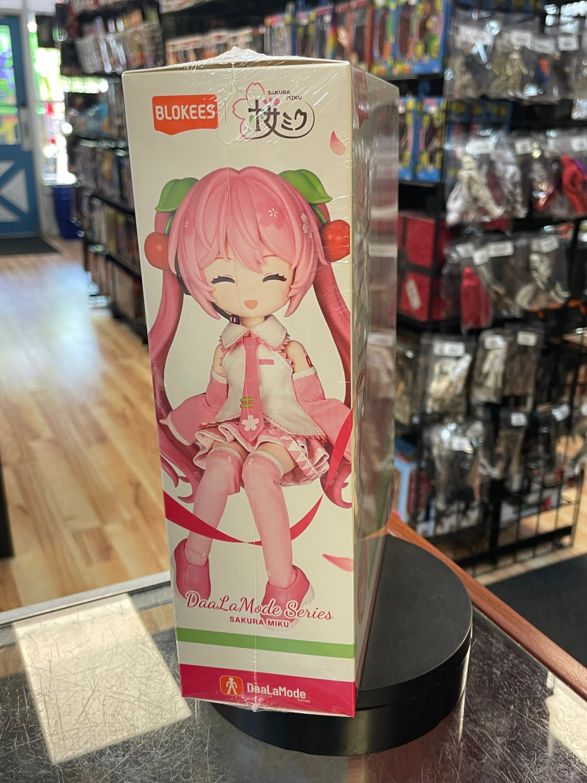Sakura Miku DaaLaMode Series (Hatsune Miku DaaLaMode Series, Blokees) SEALED product image 3, provided for visual reference