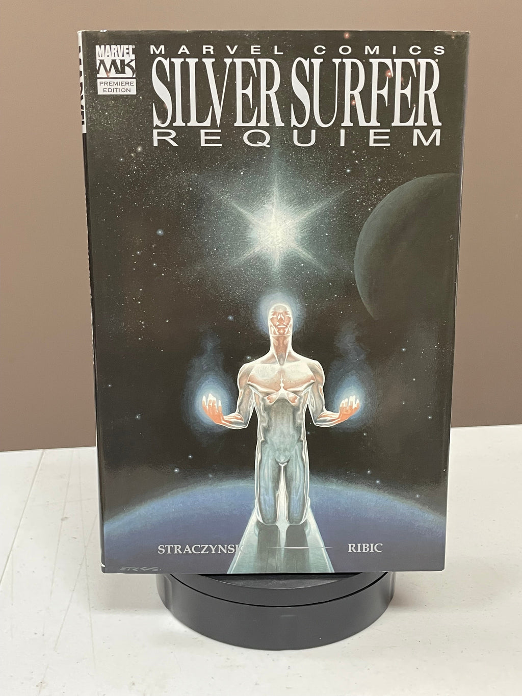 Silver Surfer Requiem (Marvel Trade Hardback) product image 1, provided for visual reference and product detail review