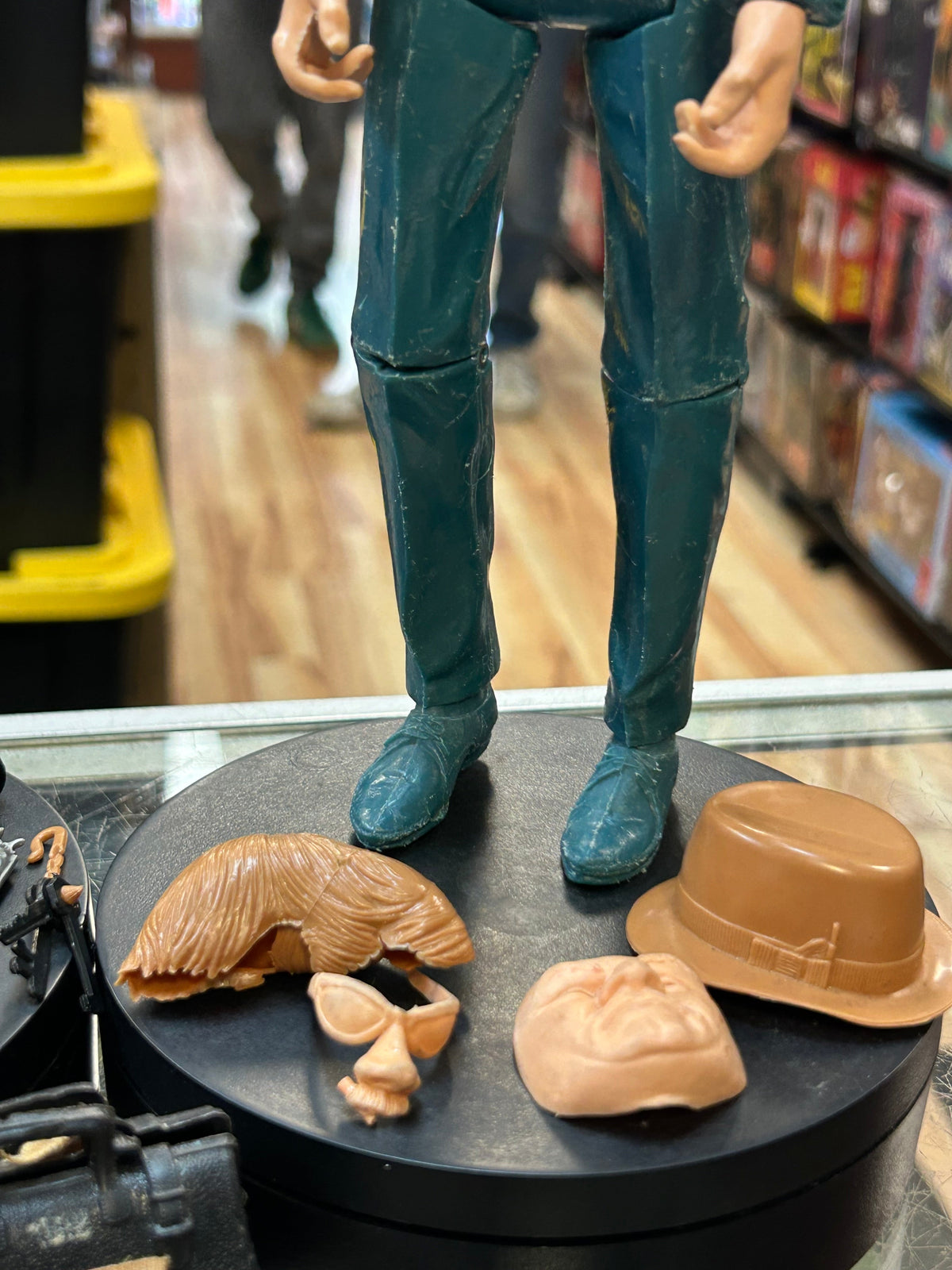 Double Agent with Accessories (Vintage Mike Hazard, Marx Toys) Loose product image 4, provided for visual reference and