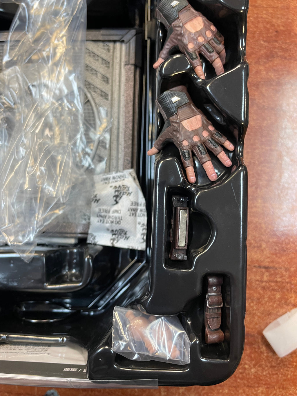 Captain America Stealth Suit 2.0 MMS783 (Captain America The Winter Soldier, Marvel, Hot Toys) **COMPLETE** product image