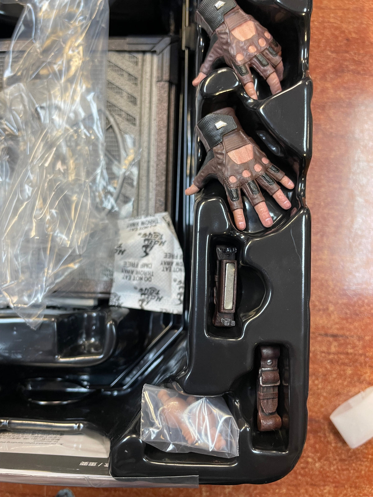 Captain America Stealth Suit 2.0 MMS783 (Captain America The Winter Soldier, Marvel, Hot Toys) **COMPLETE** product image