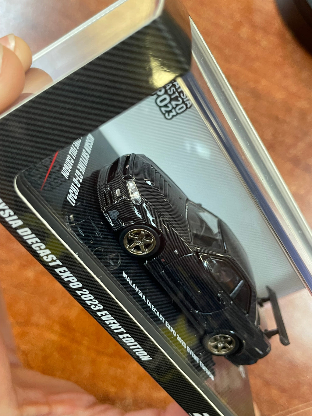 Nissan Skyline GT-R R34 Full Carbon Black (Inno64, Diecast ) **EXCLUSIVE** (Copy) product image 7, provided for visual