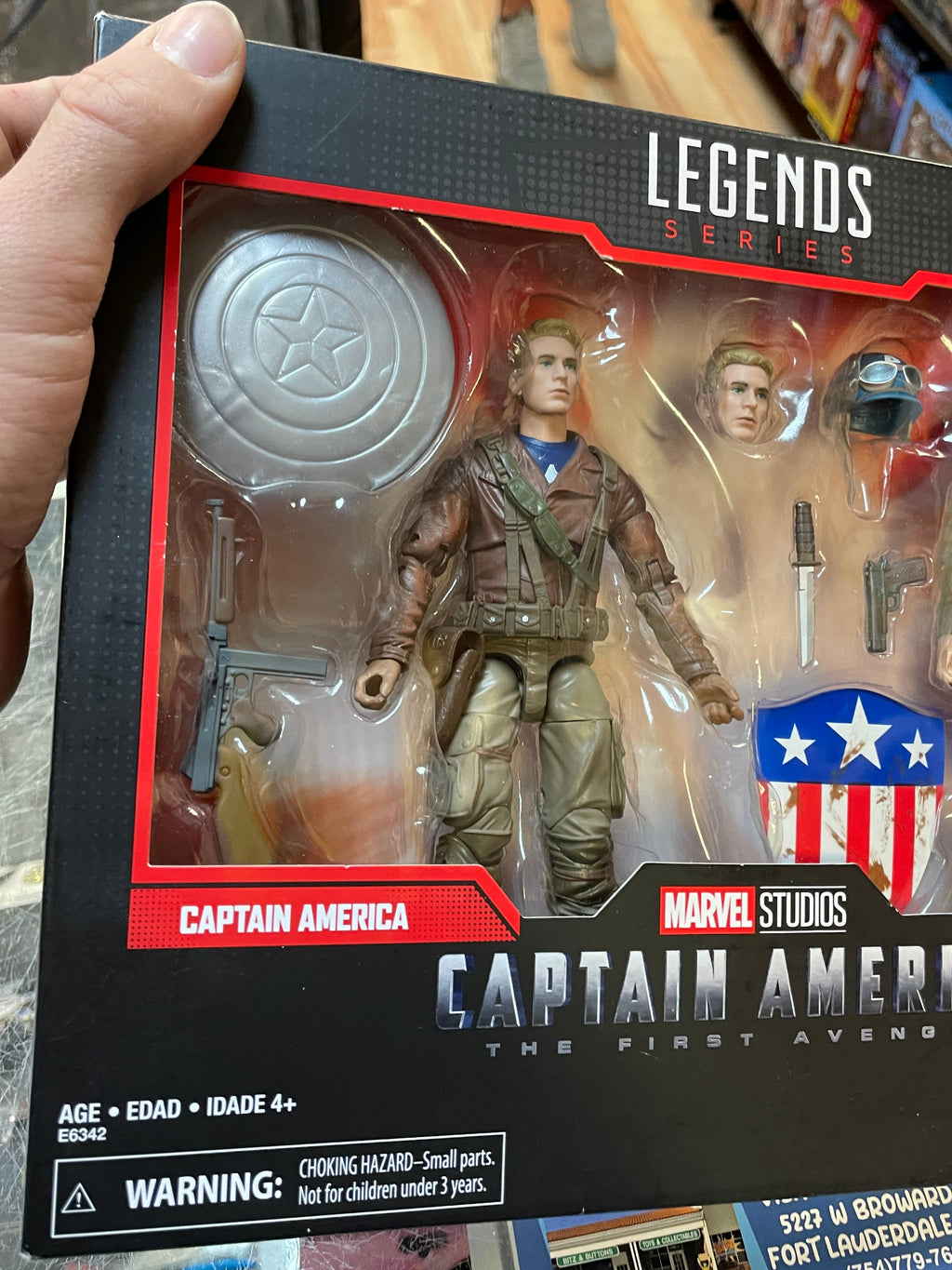 Captain America & Peggy Carter (Marvel Legends, Hasbro) product image 4, provided for visual reference and product detail