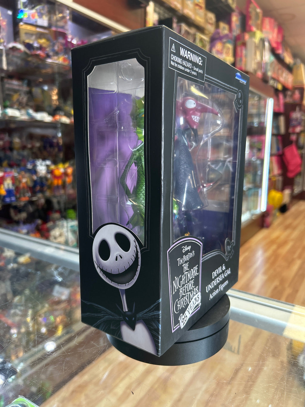 Devil & Undersea Gal (Nightmare Before Christmas, DST) *NEW* product image 2, provided for visual reference and product