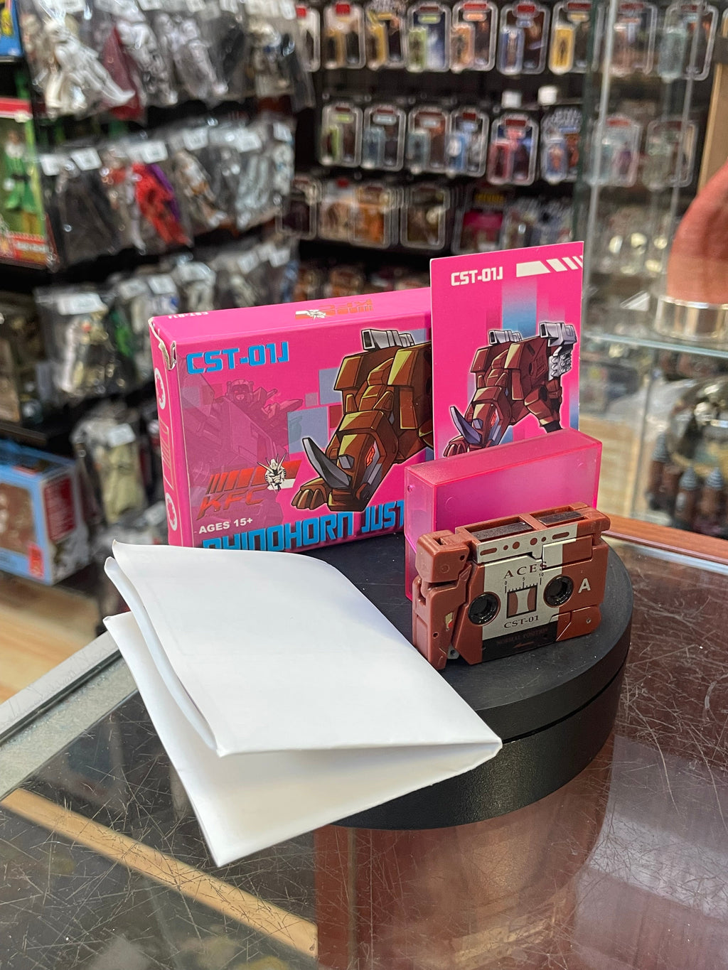 CST-01J Rhinohorn Justice Cassette (Transformers KO, KFCTOYS) COMPLETE product image 3, provided for visual reference and