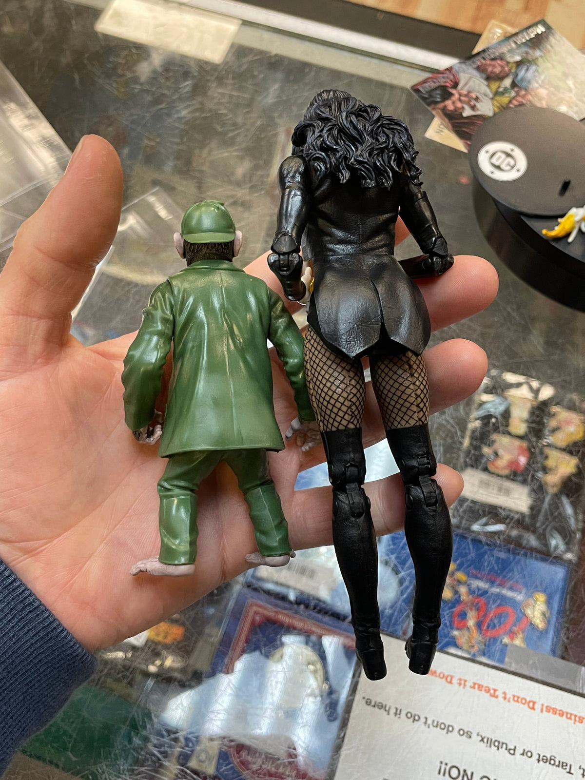 Zantanna With Detective Chimp (McFarlane Toys, DC Multiverse) COMPLETE product image 7, provided for visual reference and