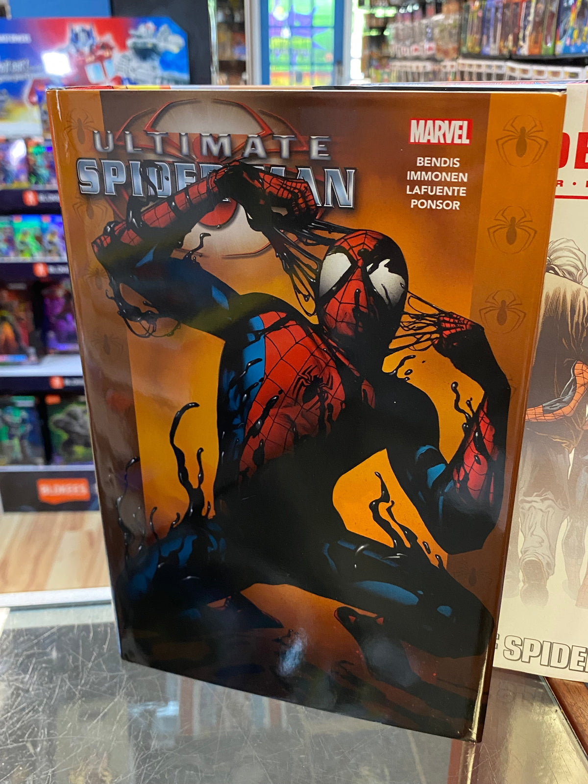Ultimate Spider-Man Set with Death of Spider-Man Omnibus (Marvel, Comics) product image 6, provided for visual reference and