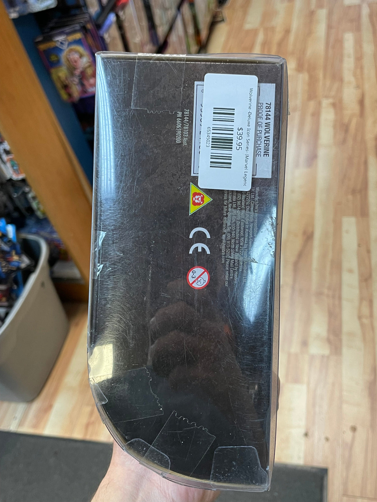 Wolverine -Deluxe Icon Series- (Marvel Legends, Hasbro) **SEALED** product image 6, provided for visual reference and