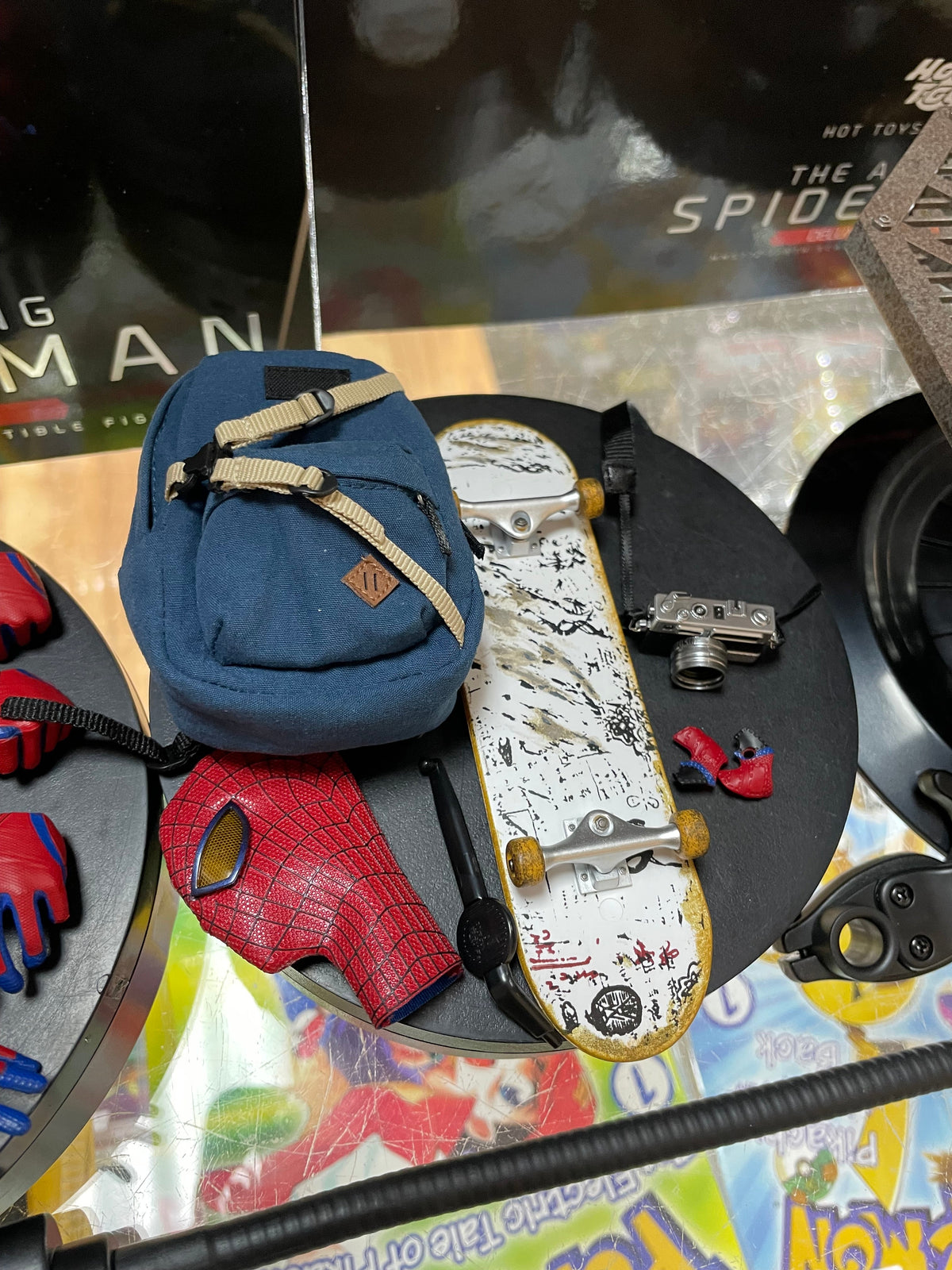 The Amazing Spider-Man Deluxe Version MMS772 (Hot Toys, Marvel Spider-Man) COMPLETE product image 16, provided for visual
