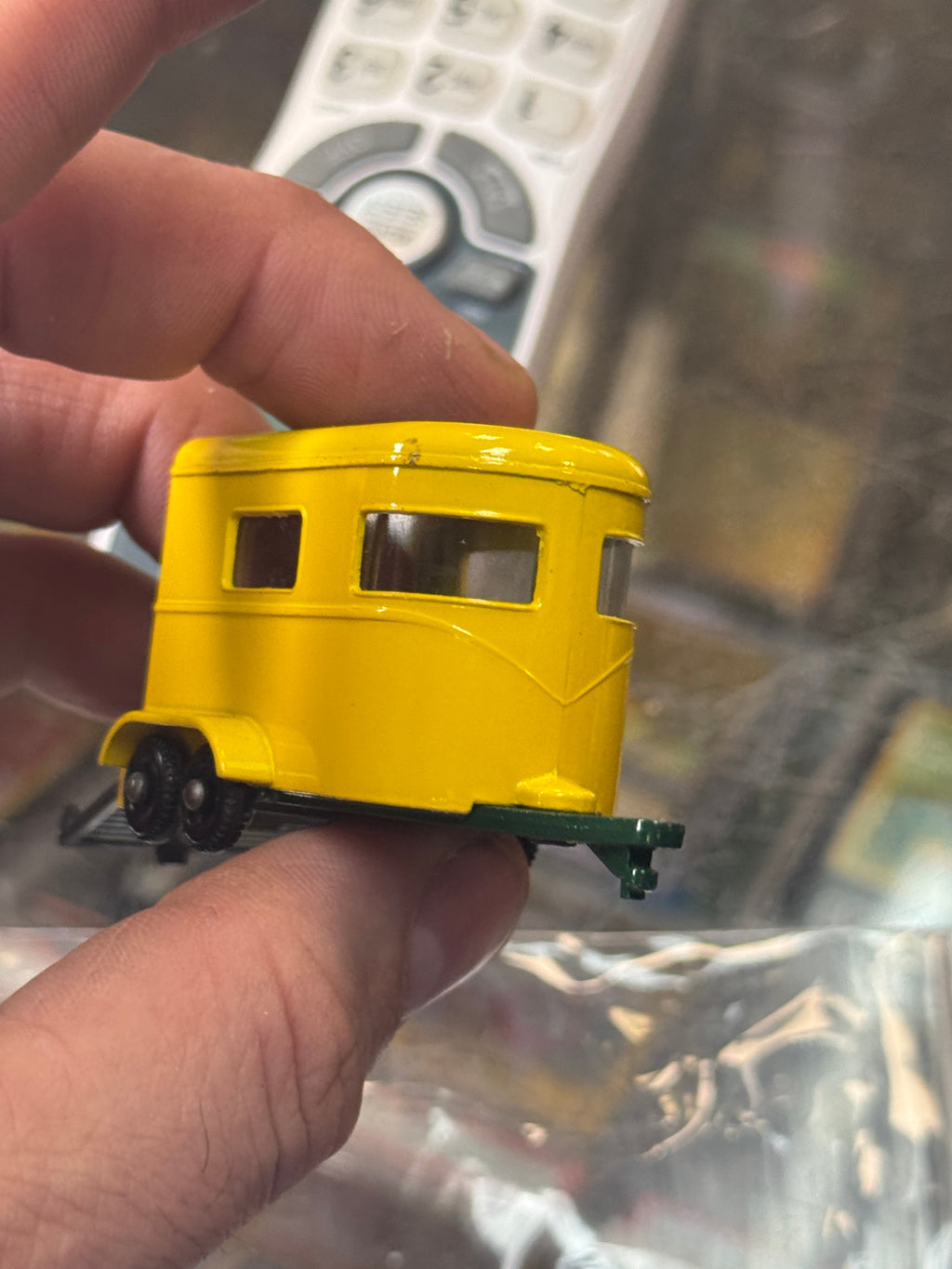 Yellow Pony Trailer with Horses Diecast (Vintage Matchbox, Lesney) product image 13, provided for visual reference and