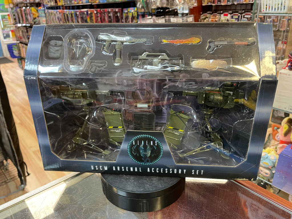 USCM Arsenal Accessory Set (NECA, Aliens) SEALED product image 1, provided for visual reference and product detail review