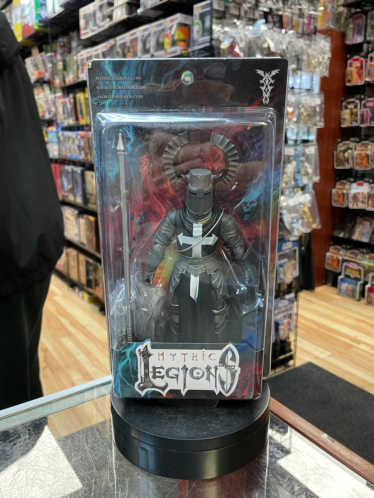Deluxe Dark Templar Builder (Mythic Legions, Four Horseman) *NEW* product image 1, provided for visual reference and product