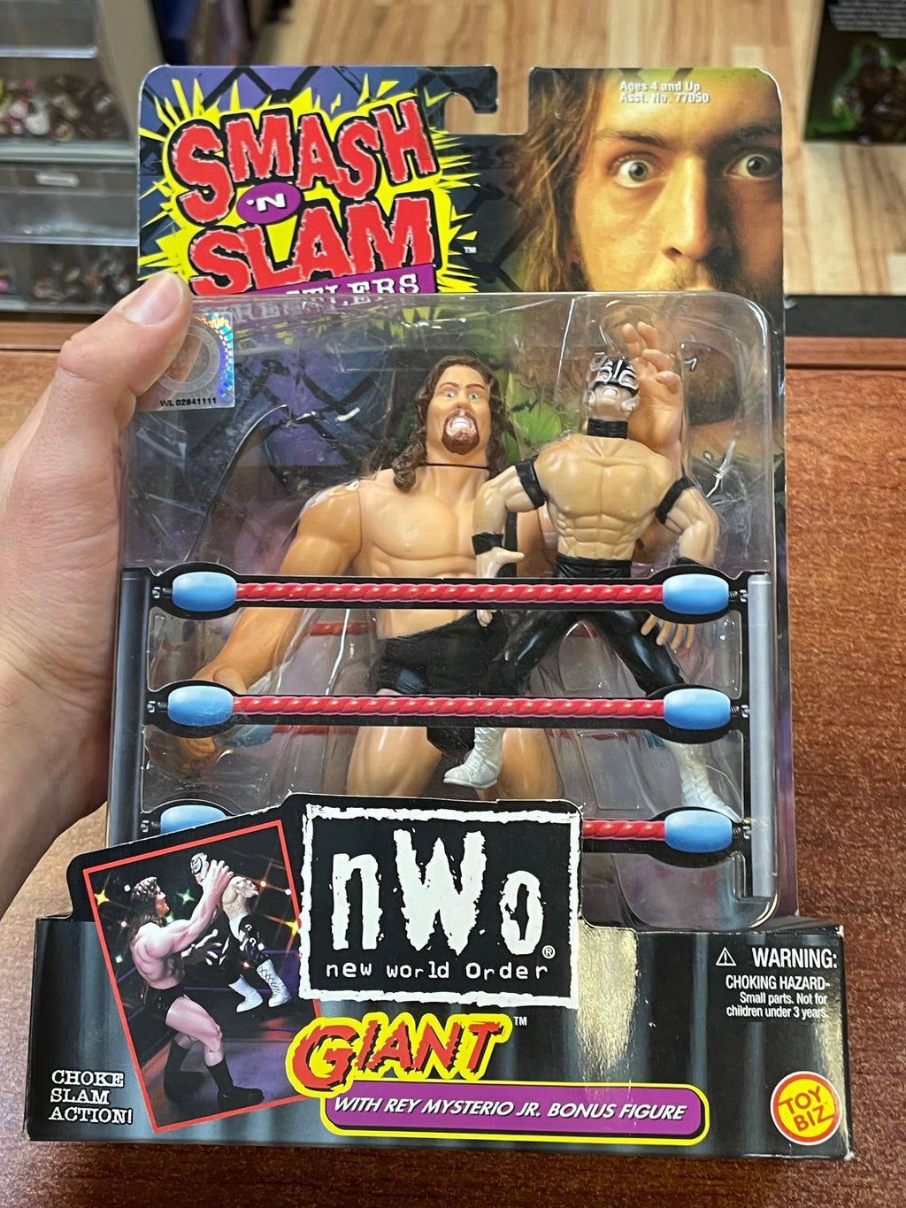 Giant with Rey Mysterio (WCW Smash N' Slam, Toybiz) **SEALED** product image 7, provided for visual reference and product