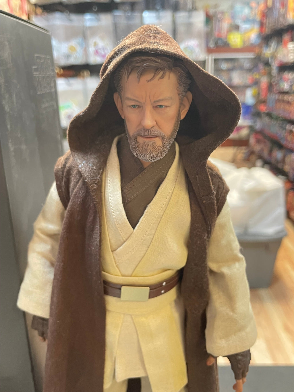 Obi Wan Kenobi Mythos 1/6 Scale (Star Wars, Sideshow) COMPLETE product image 8, provided for visual reference and product