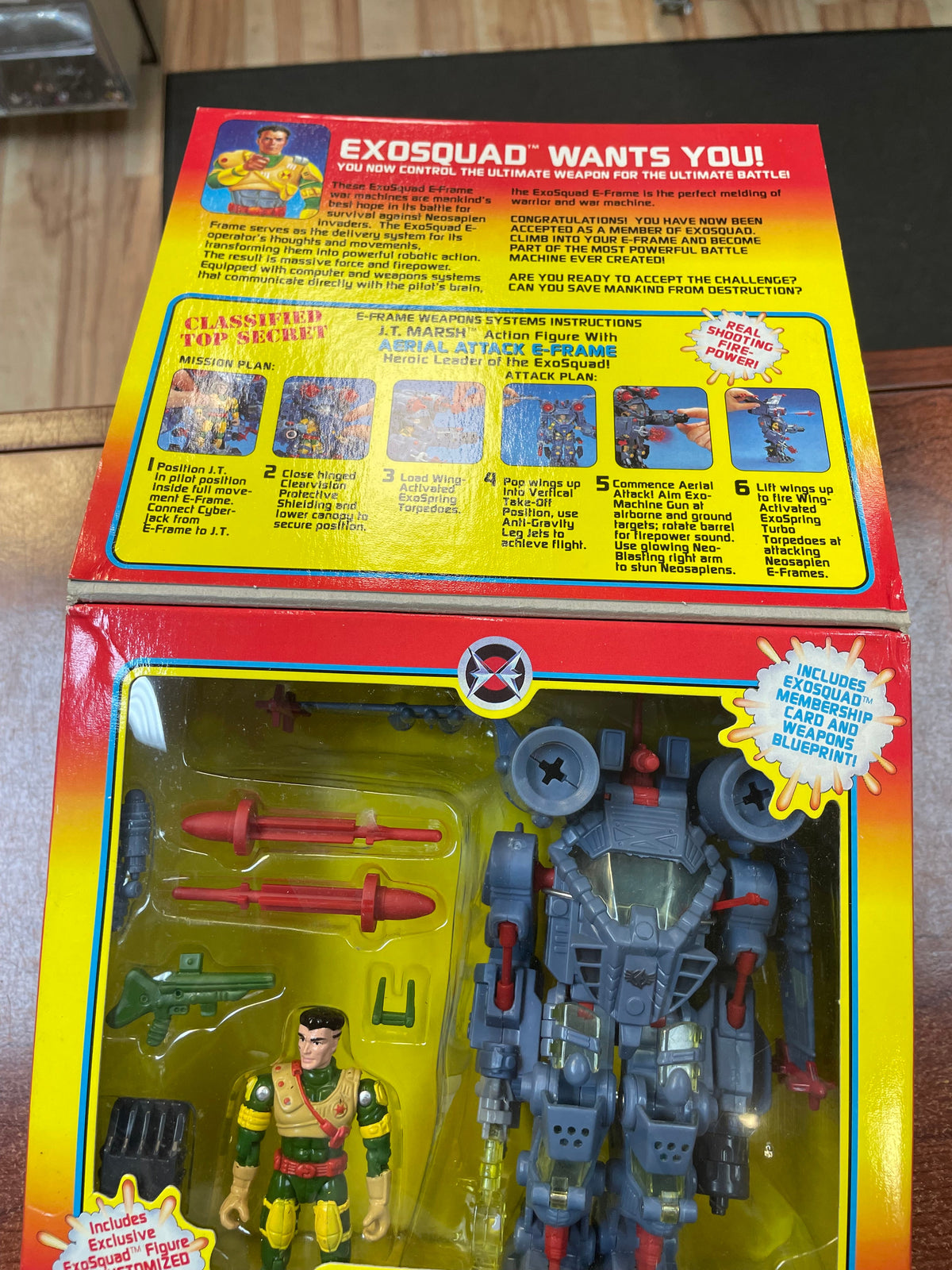 JT Marsh Aerial Attack E-Frame (Vintage Exo Squad, Playmates) **SEALED** product image 4, provided for visual reference and