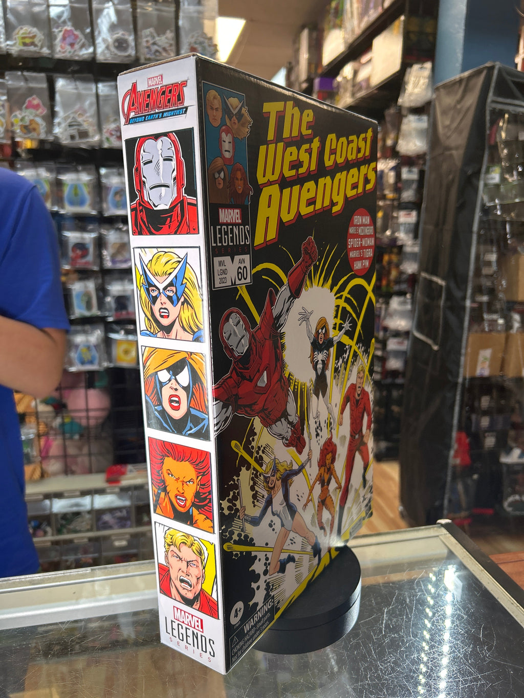 West Coast Avengers 5Pack (Marvel Legends, Hasbro) SEALED product image 2, provided for visual reference and product detail