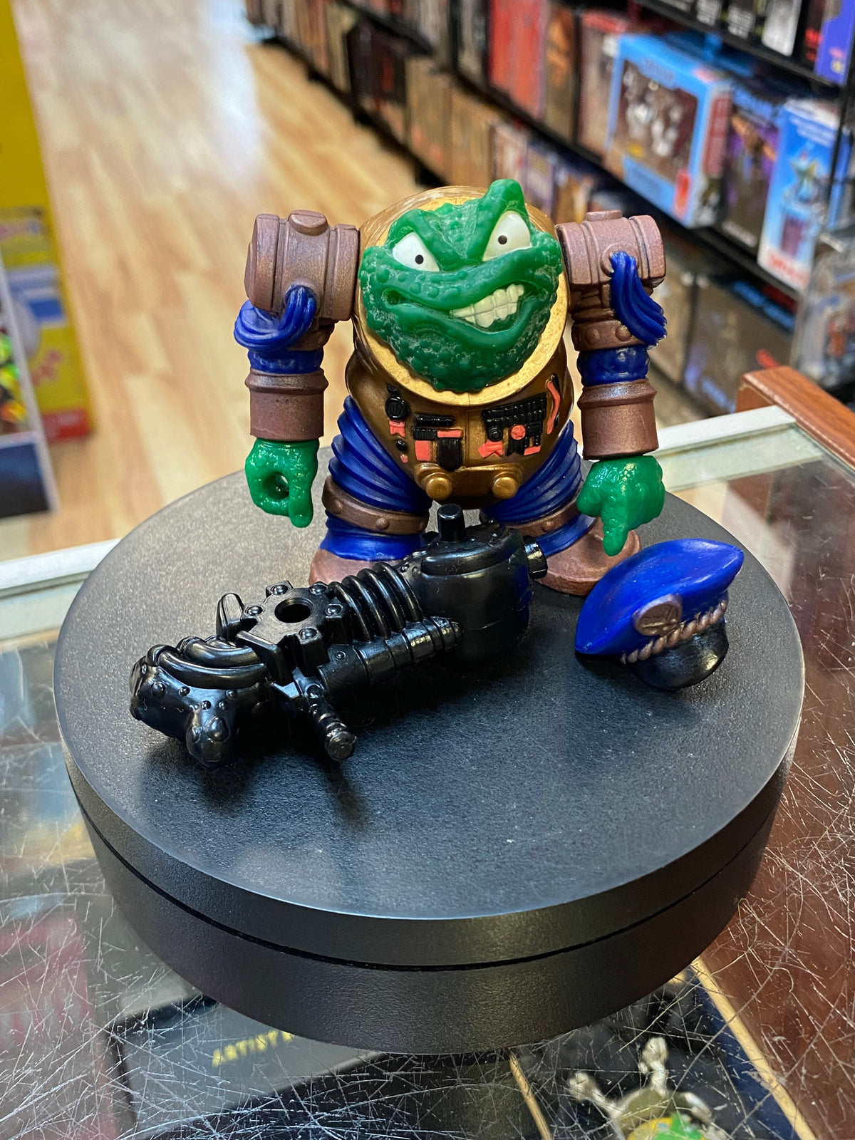 Toad Air Marshall (Vintage Bucky O'Hare, Playmates) product image 1, provided for visual reference and product detail review