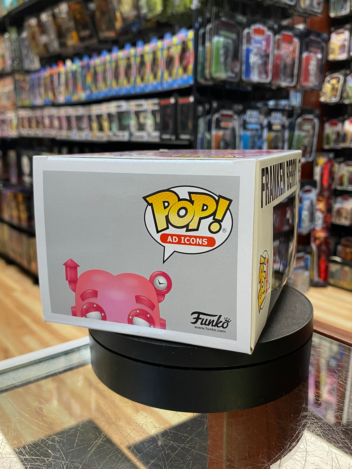 Franken Berry #34 (Funko Pop, Ad Icons) EXCLUSIVE product image 6, provided for visual reference and product detail review