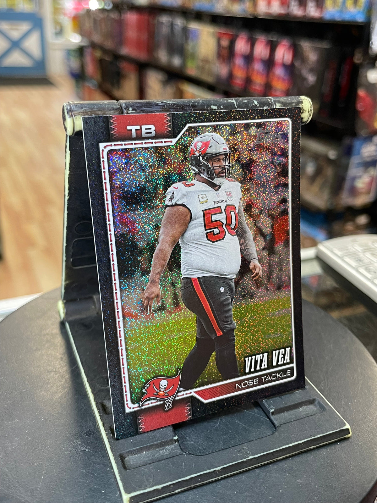 Vita Vea-Black Holo Foil 02/10- (Topps, NFL Flagship 2026) product image 3, provided for visual reference and product detail
