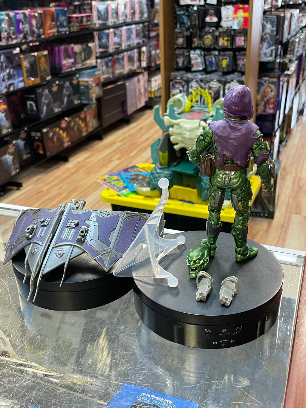 Green Goblin Spider-Man No Way Home (Marvel Legends, Hasbro) COMPLETE product image 6, provided for visual reference and