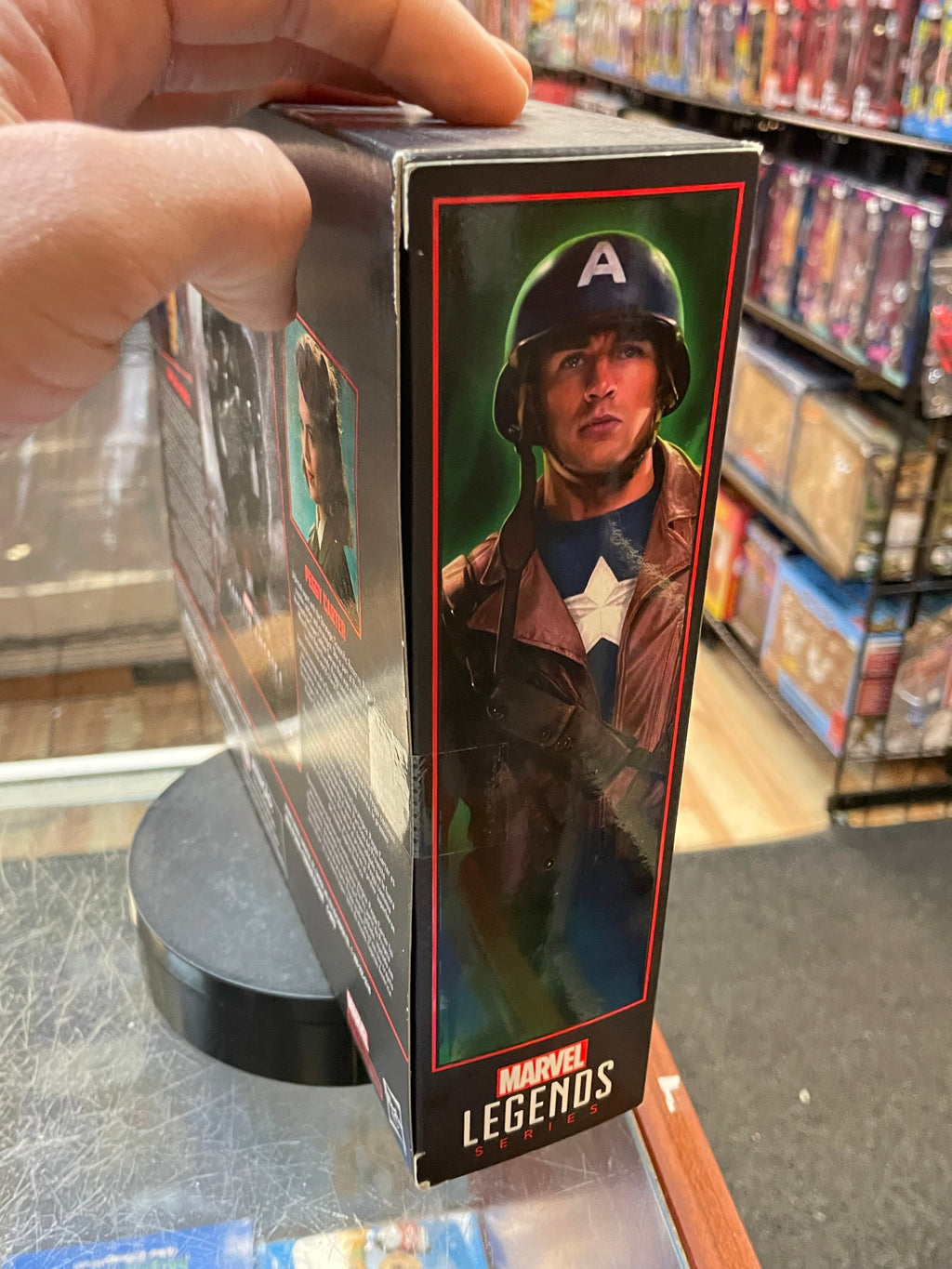 Captain America & Peggy Carter (Marvel Legends, Hasbro) product image 2, provided for visual reference and product detail
