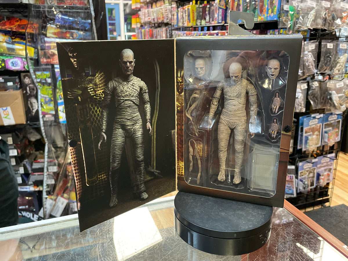 Carl Laemmle Karloff Mummy (NECA, Universal Monsters) *SEALED* product image 1, provided for visual reference and product