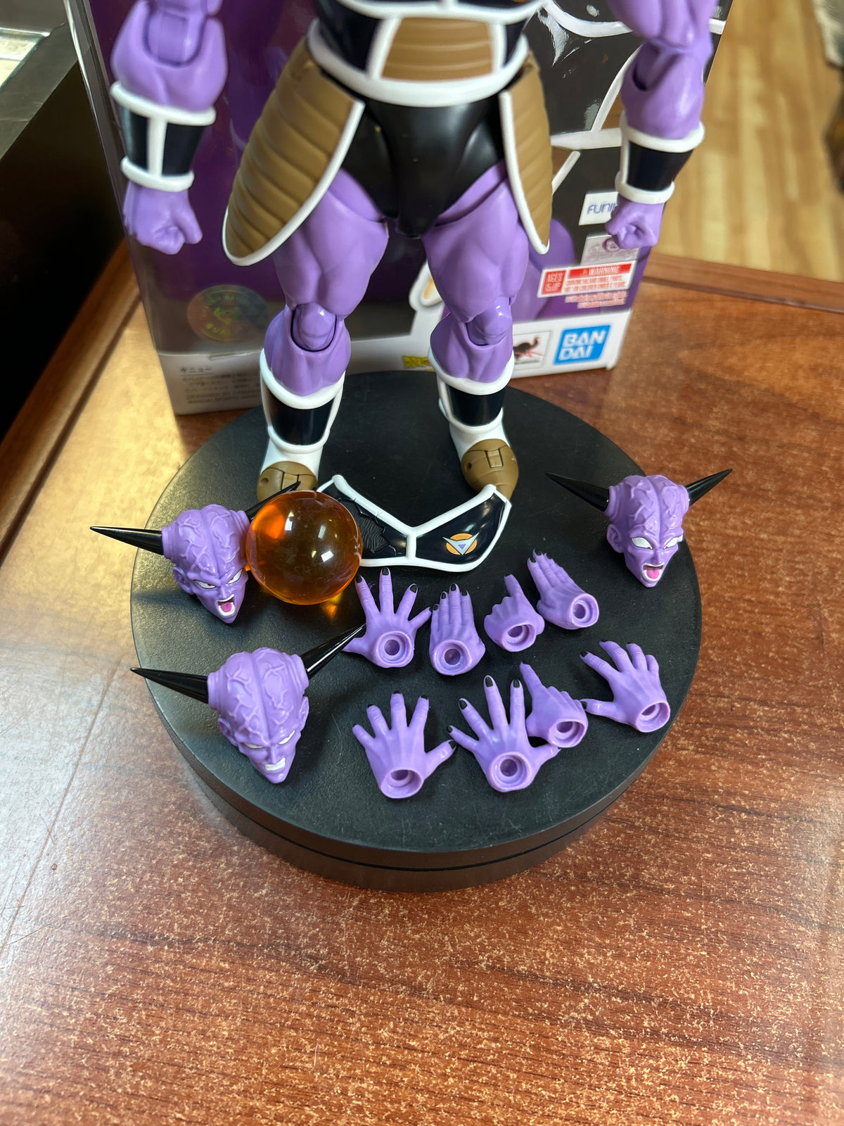 Ginyu (Bandai Tamashii SH Figuarts, Dragon Ball) COMPLETE product image 2, provided for visual reference and product detail
