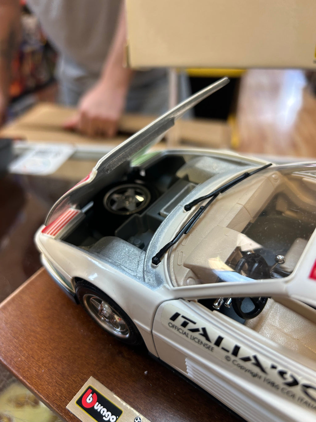 World Cup Ferrari Testarossa 1984 Diecast (Vintage Burago, Italia 90) Open Box product image 3, provided for visual