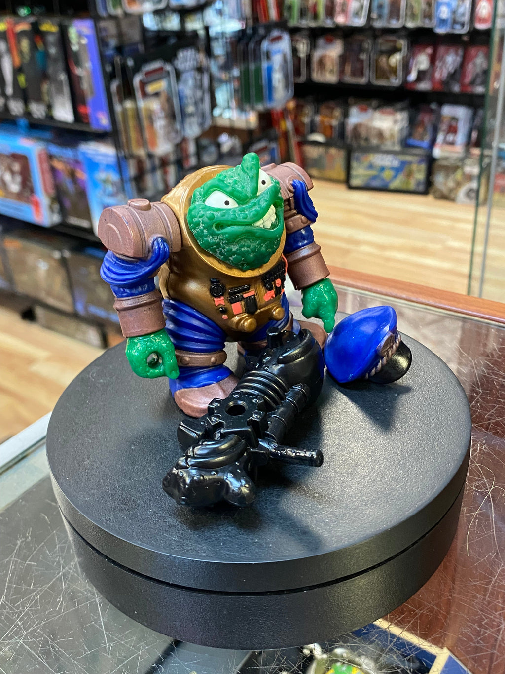 Toad Air Marshall (Vintage Bucky O'Hare, Playmates) product image 2, provided for visual reference and product detail review