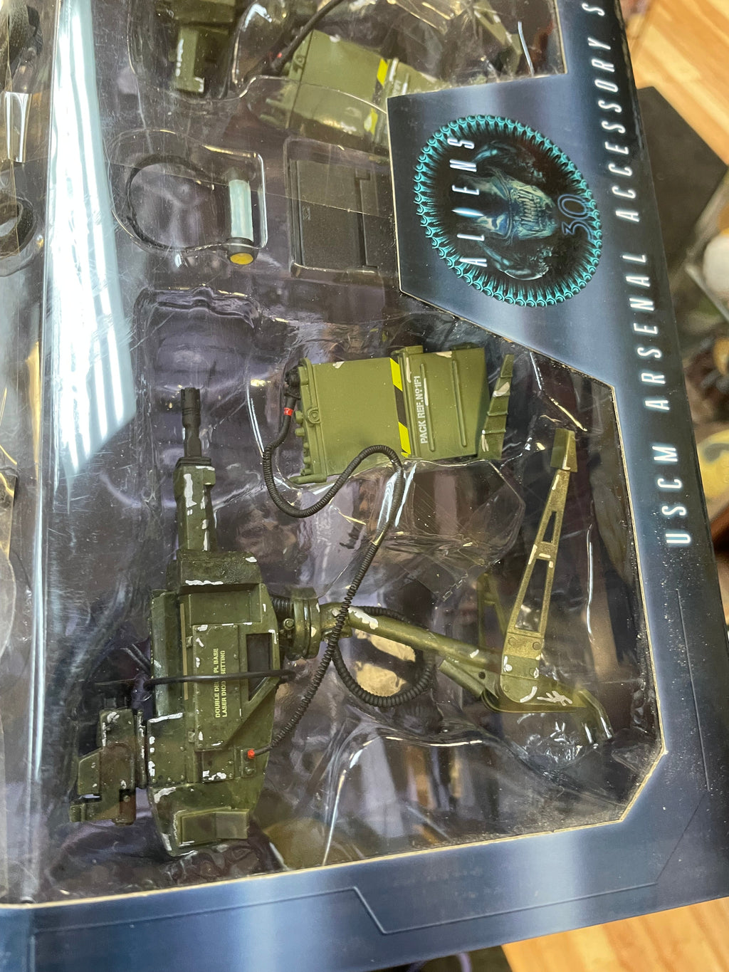 USCM Arsenal Accessory Set (NECA, Aliens) SEALED product image 7, provided for visual reference and product detail review