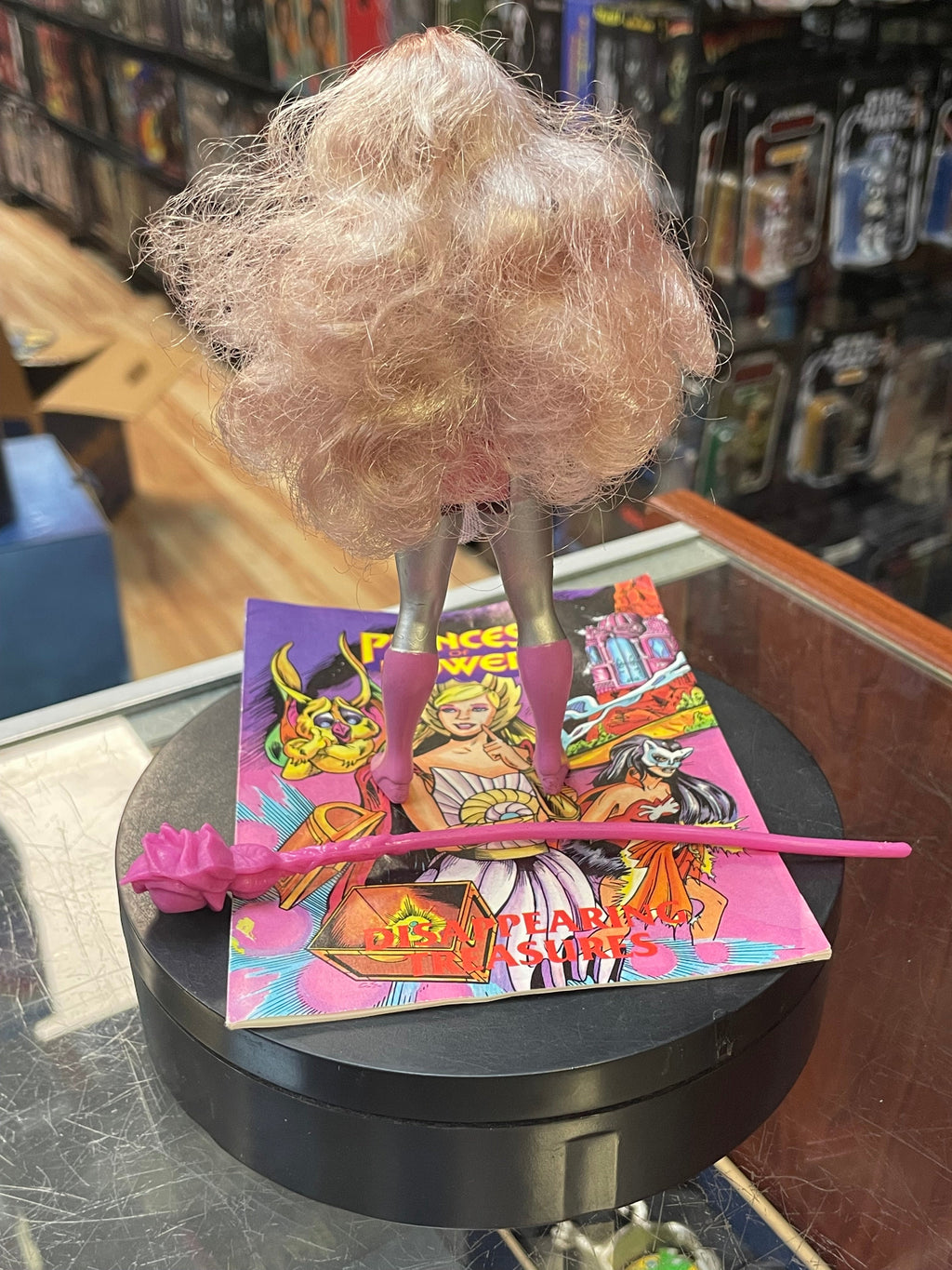 Glimmer with Comic (Vintage She-Ra, Mattel) LOOSE product image 6, provided for visual reference and product detail review
