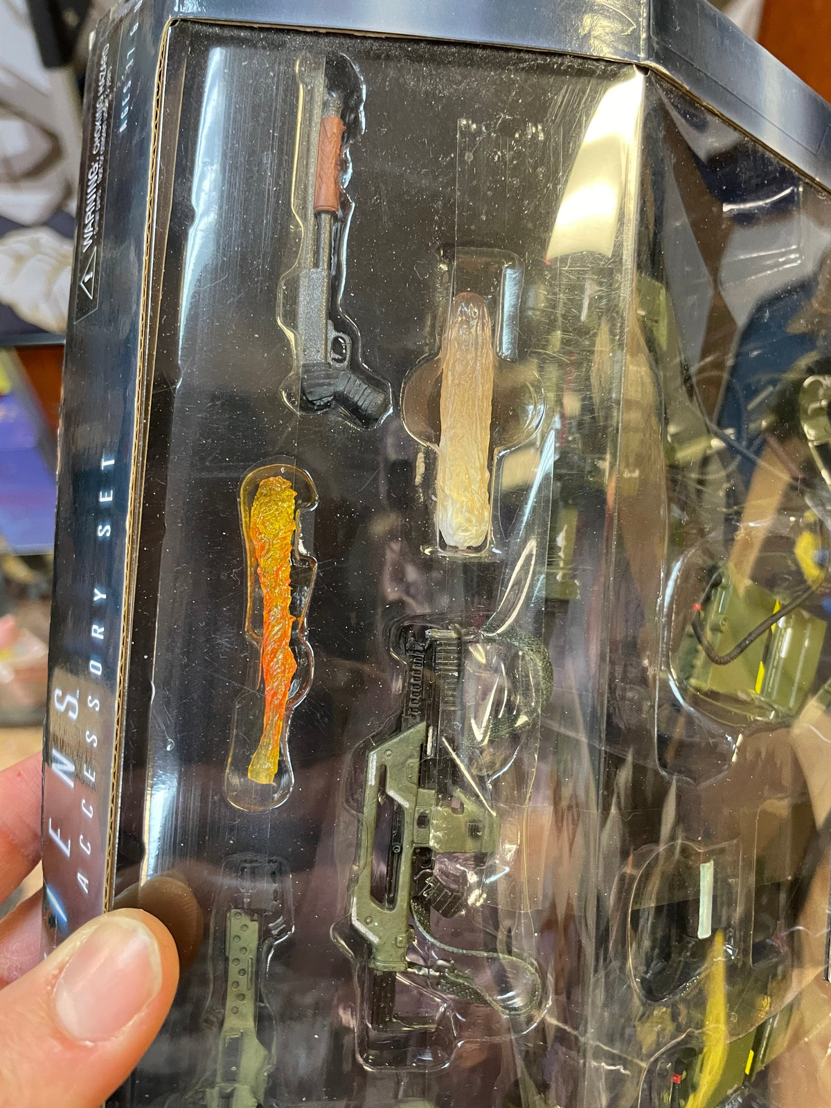 USCM Arsenal Accessory Set (NECA, Aliens) SEALED product image 9, provided for visual reference and product detail review