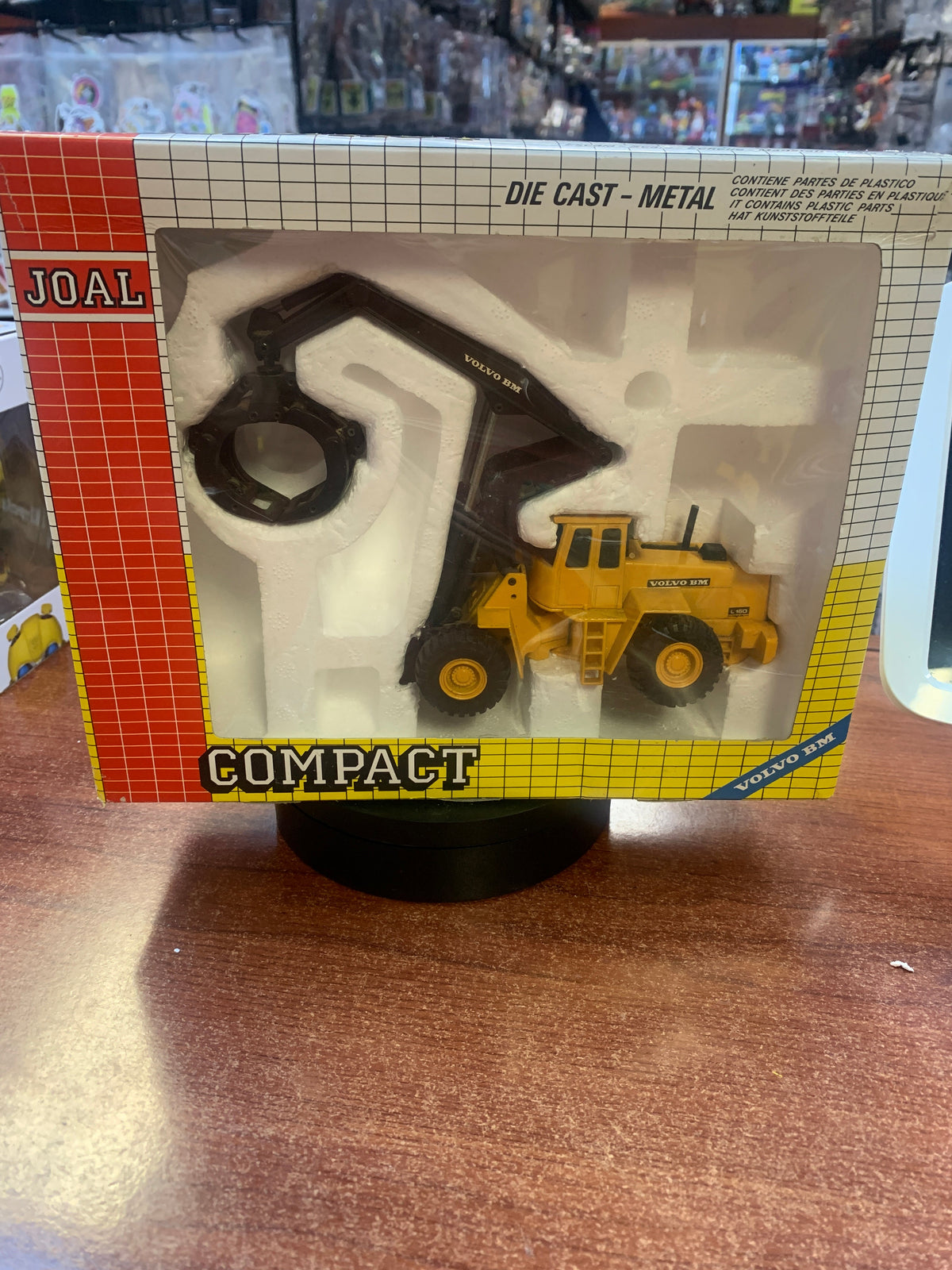 Caterpillar Compact Volvo BM L160 High Lift 1/70 ( Vintage JOAL, CAT) product image 15, provided for visual reference and