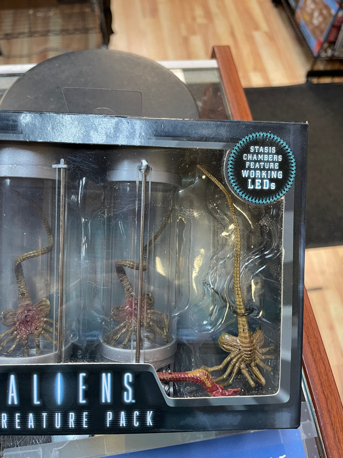 Creature Pack (NECA, Aliens) **SEALED** product image 4, provided for visual reference and product detail review