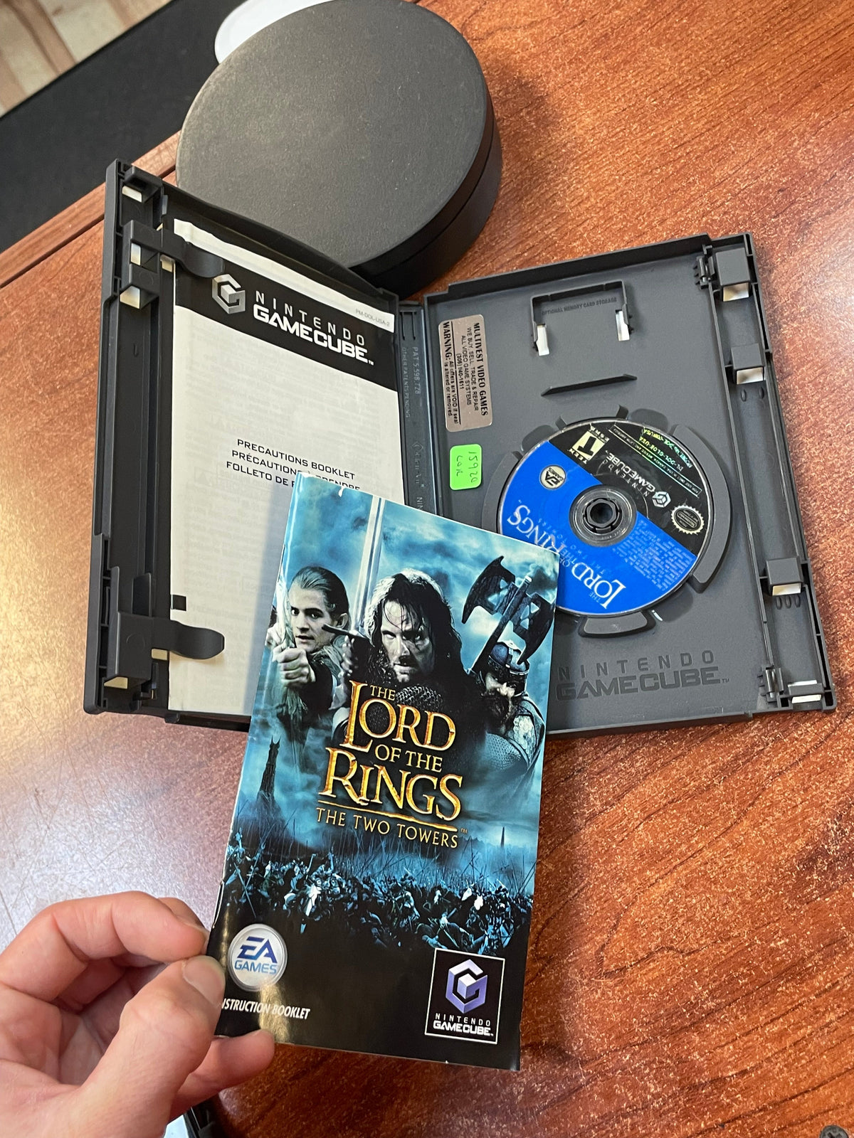 The Lord Of The Rings The Two Towers (Nintendo Gamecube, EA Games, Video Game) **TESTED** product image 6, provided for