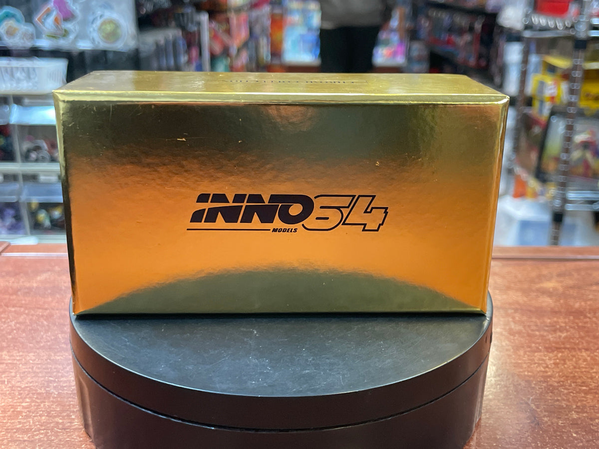Nissan Skyline GT-R NISMO Chrome (Inno64, Diecast ) **EXCLUSIVE** product image 6, provided for visual reference and product