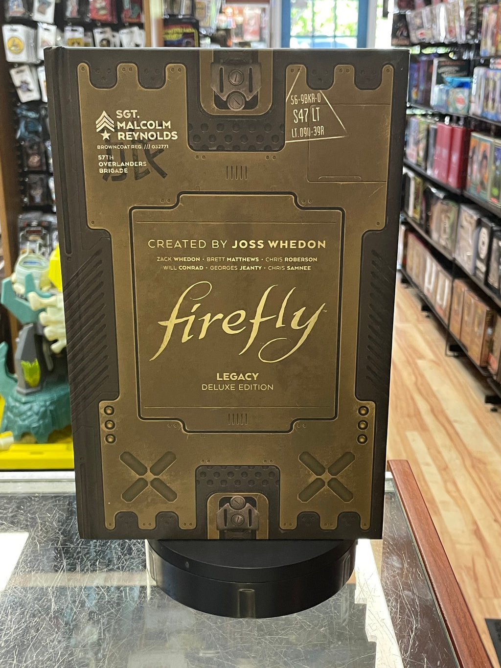 Firefly Legacy Deluxe Edition (Boom Studios, Comics) product image 1, provided for visual reference and product detail review