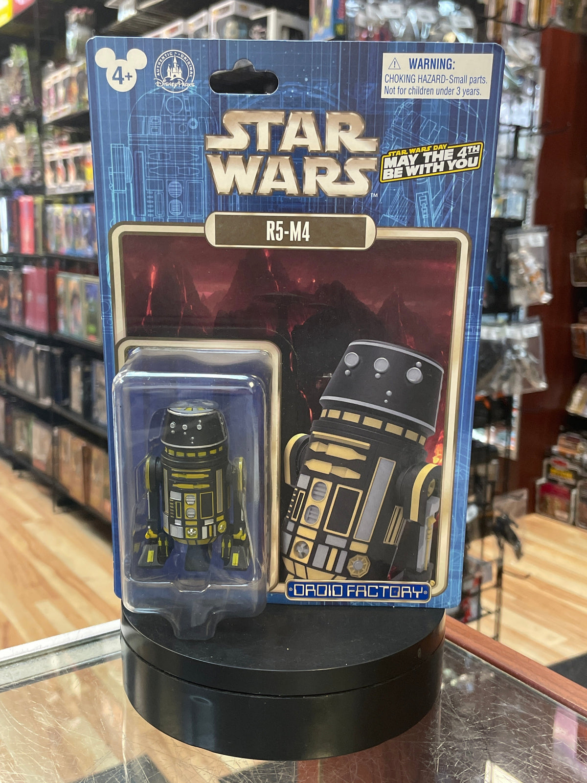 R5-M4 Astromech Droid (Star Wars Vintage Collection, Disney) SEALED product image 1, provided for visual reference and