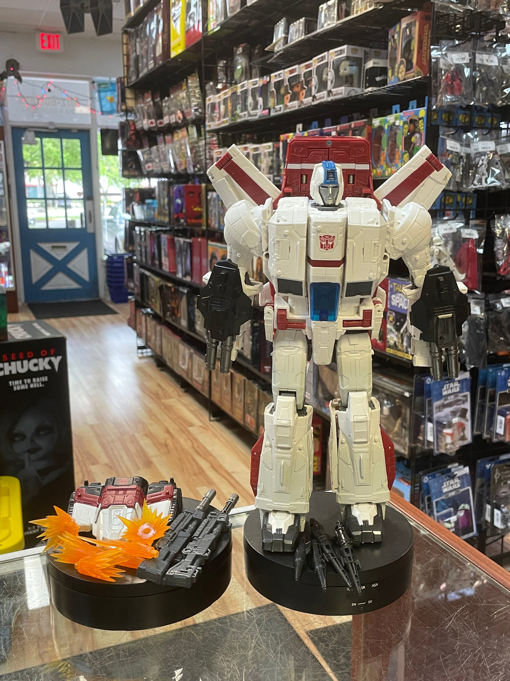 Jetfire Commander Class (Transformers WFC Siege, Hasbro) COMPLETE product image 1, provided for visual reference and product