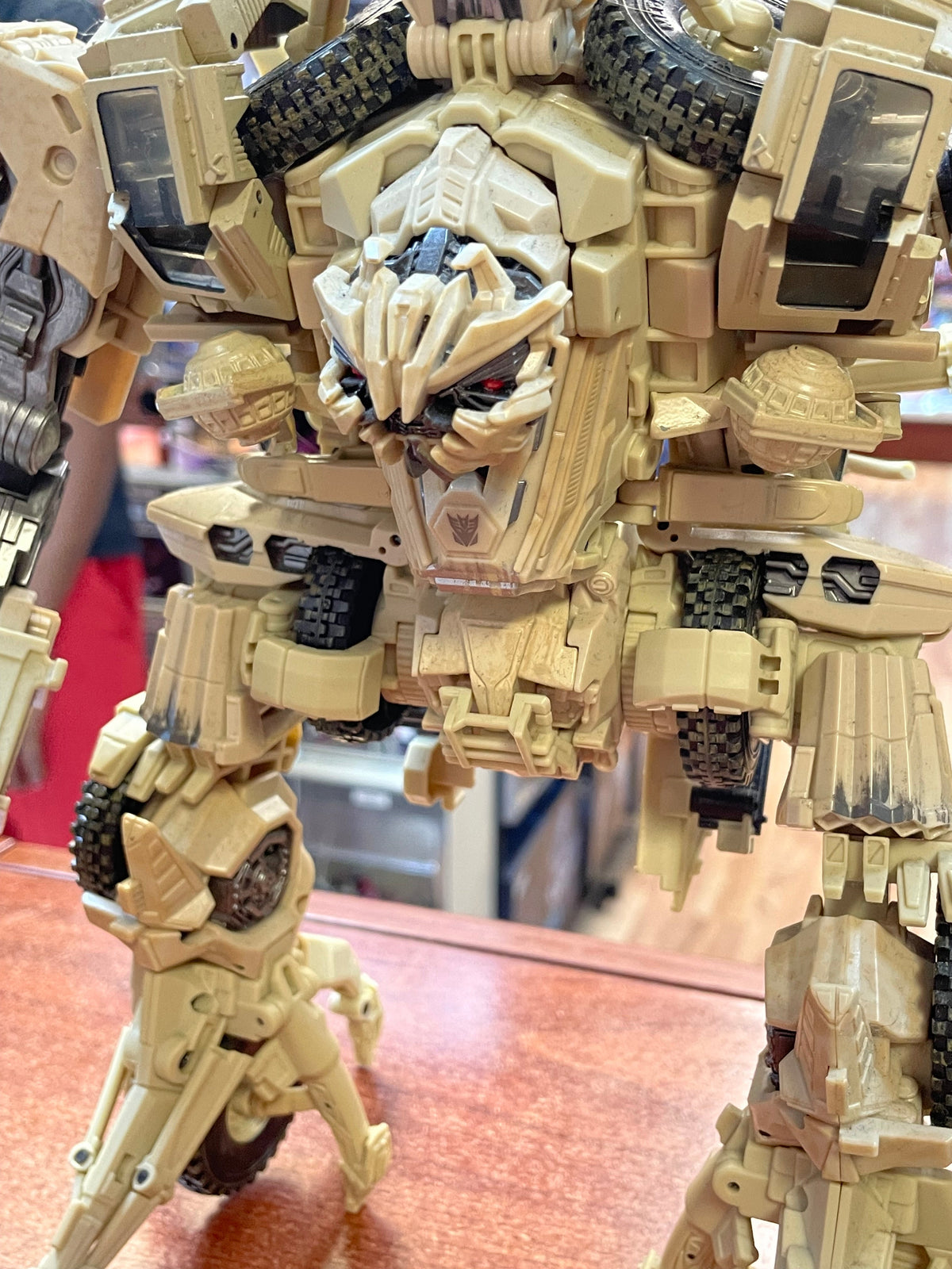 Bonecrusher MPM-14 (Transformers Masterpiece, Takara Tomy) INCOMPLETE product image 7, provided for visual reference and