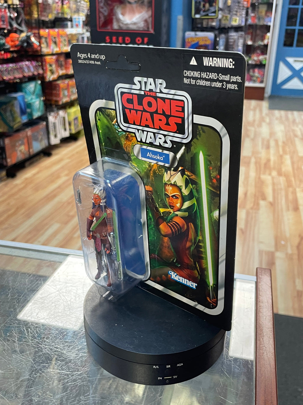 Ahsoka VC102 (Star Wars Vintage Collection, Hasbro) SEALED product image 2, provided for visual reference and product detail