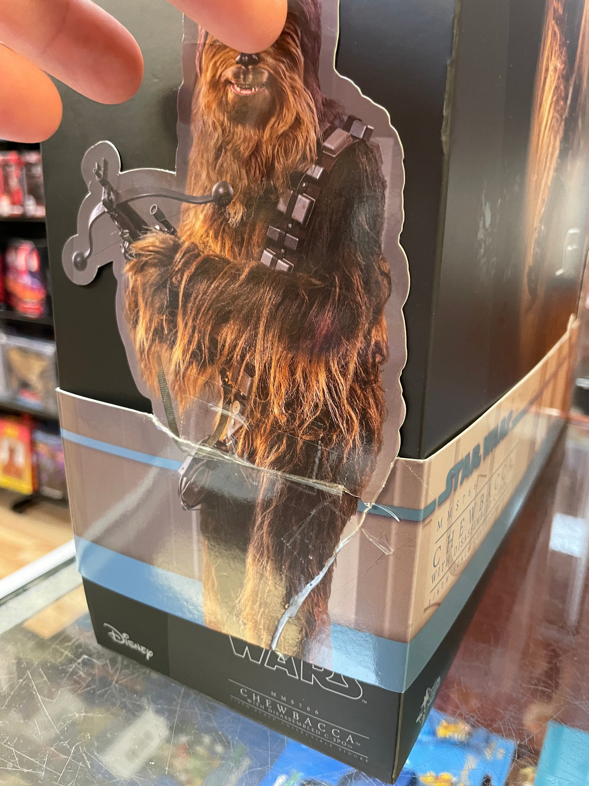 Chewbacca with Disassembled C-3PO MMS766 (Star Wars Hot Toys) COMPLETE product image 48, provided for visual reference and