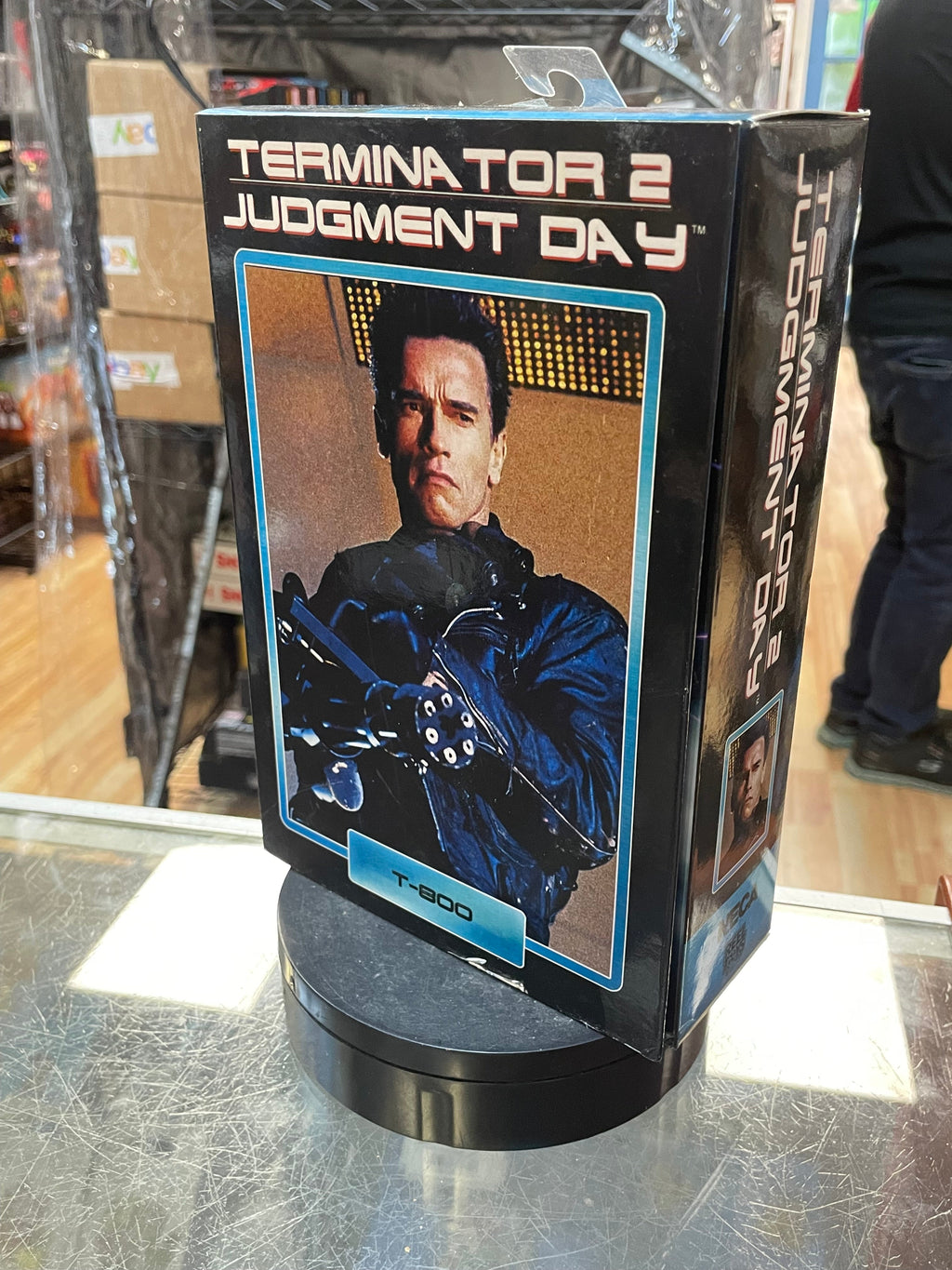 T-800 -Judgement Day- (NECA, Terminator) **SEALED** product image 6, provided for visual reference and product detail review