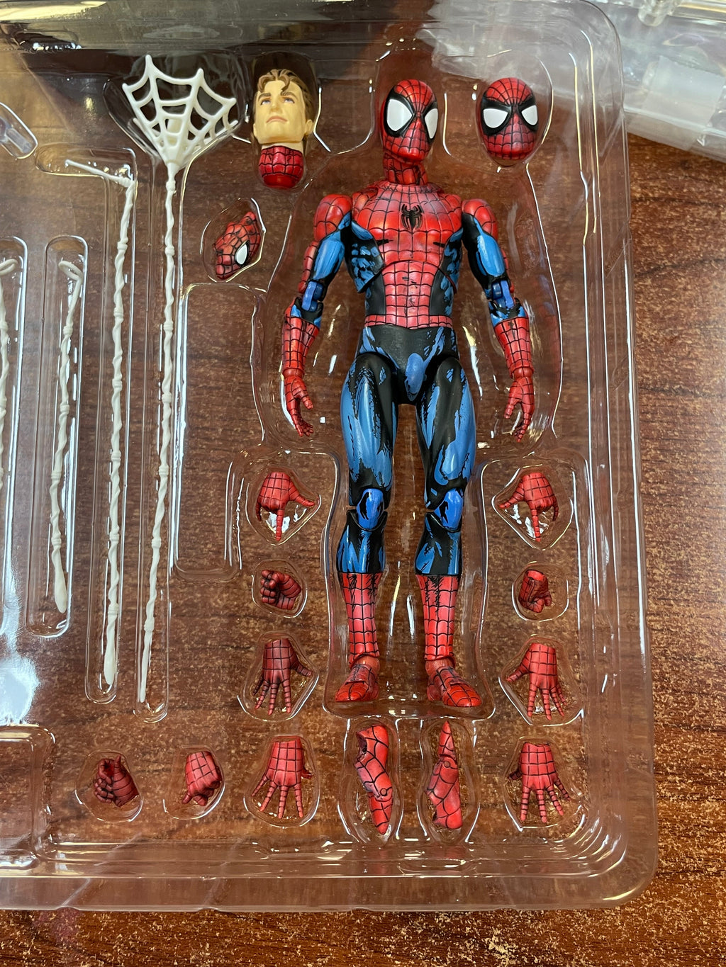 Spider-Man Comic Paint Ver. No. 108 (Marvel Spider-Man, Medicom Mafex) COMPLETE product image 3, provided for visual