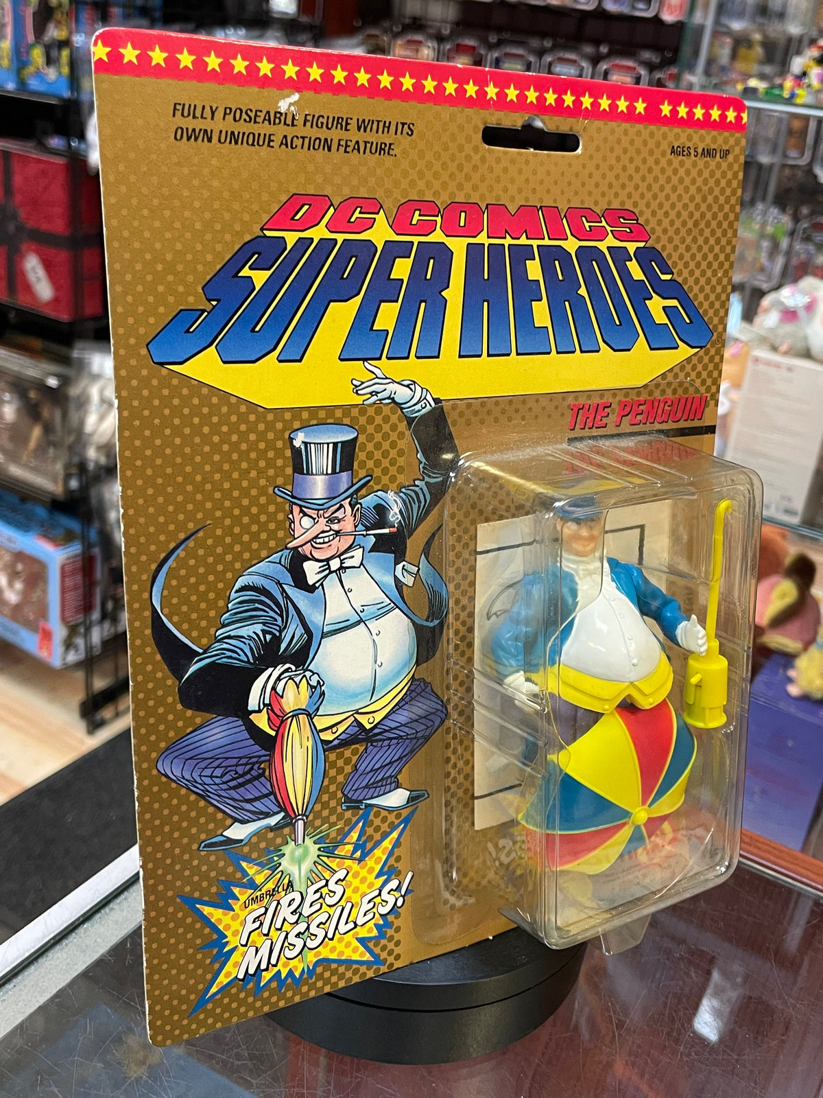Umbrella Firing Missels Penguin (Vintage DC Comic Superheroes, Toybiz) **SEALED** product image 3, provided for visual
