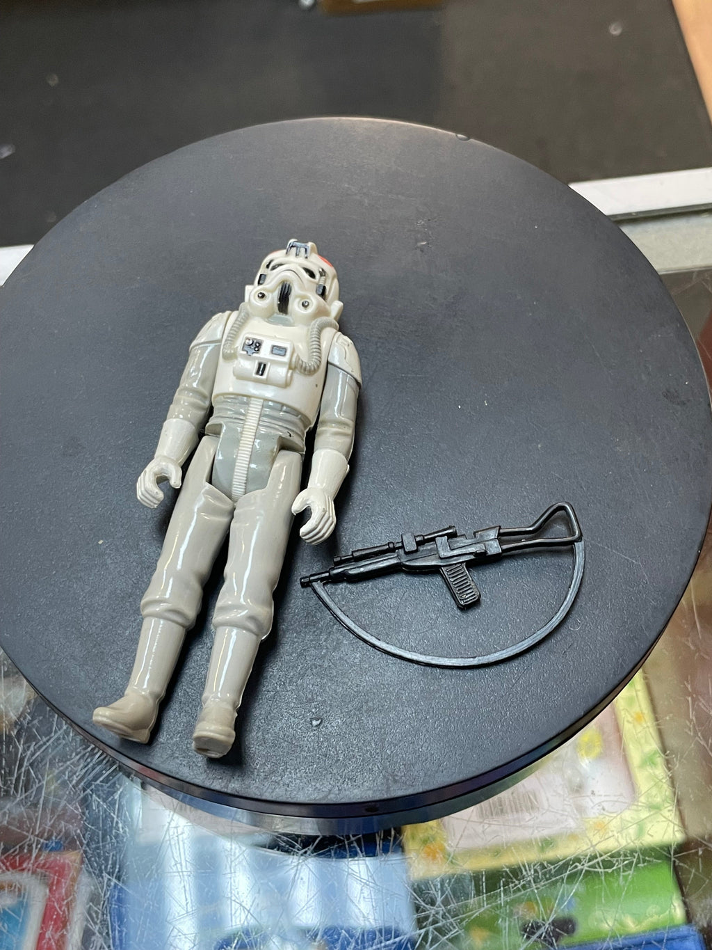 AT AT Driver 7049 (Star Wars Vintage, Kenner) COMPLETE product image 4, provided for visual reference and product detail